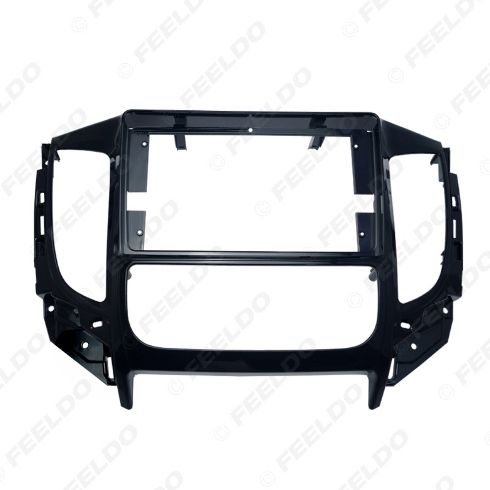Picture of Car 9" 2Din Fascia Panel Frame Dash Kit For Mitsubishi Triton(2015+) GPS Navigation Installation